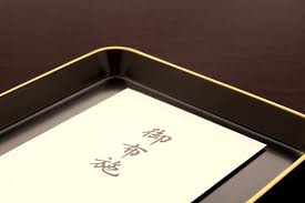 葬儀（お葬式）・家族葬・葬儀費用・葬儀方法・一般葬葬儀・1日葬葬儀・直葬（火葬式）葬儀・葬儀費用は3つに大別・葬儀基本費用・返礼飲食費・お坊さんのお布施・良心的お布施・安いお布施